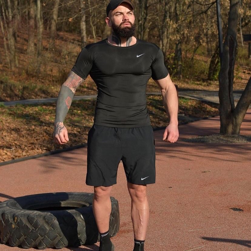 2 в 1: Компресійний костюм Nike 2в1:  2